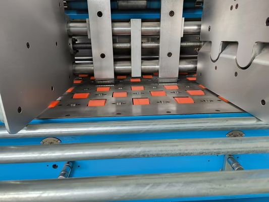 GFS 200m/min Máquina laminadora de flauta de alta velocidad de superposición de alimentación y control de servo para tablero curvado corrugado