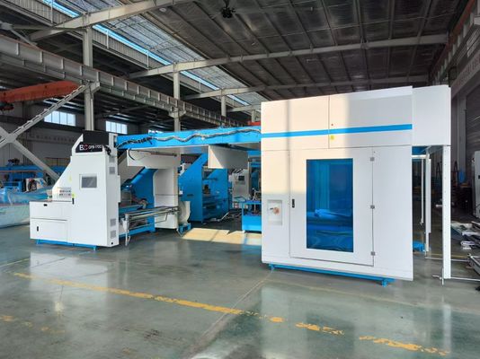 Máquina laminadora de flauta de alta velocidad con alimentación superpuesta y control servo