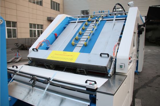 Máquina laminadora de flauta de alta precisión y alta velocidad con tecnología automática de servocorrección modelo GFS1500