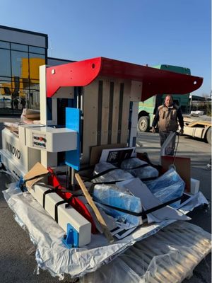 Máquina volteadora de pilas PT-1300/1650 con capacidad de carga de 1.5 toneladas y tamaño mínimo de material de 50*60 cm para impresión y embalaje