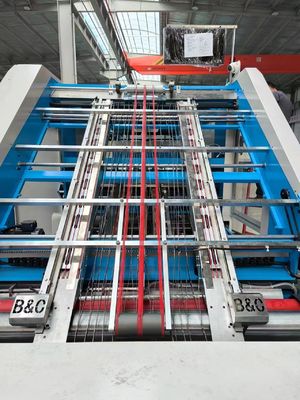Máquina de laminado de hoja a hoja de alta velocidad de 5 capas con control servo para la laminación de papel corrugado
