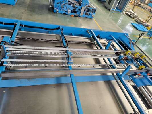Máquina laminadora de flautas de alta velocidad Máquina automática de laminado de papel corrugado de flautas para la industria de la fabricación de cajas de cartón
