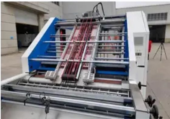 Máquina de 20KW 160m/Min High Speed Flute Laminator para el embalaje