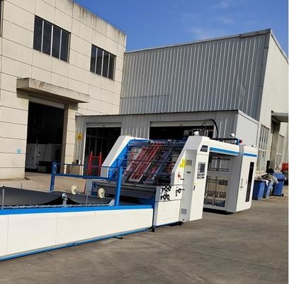Máquina de montaje de papel de flauta de papel tapiz que lamina automáticamente 3 capas