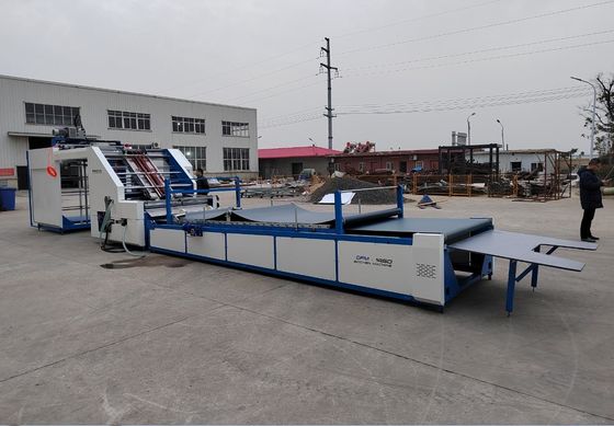 Velocidad automática de la máquina que lamina 1450m m 1650m m de la flauta de papel acanalado