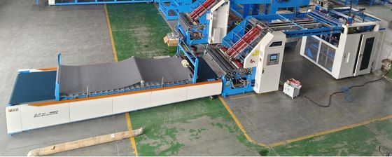 Hoja de la flauta de la cartulina acanalada para cubrir velocidad usada industria de la máquina que lamina