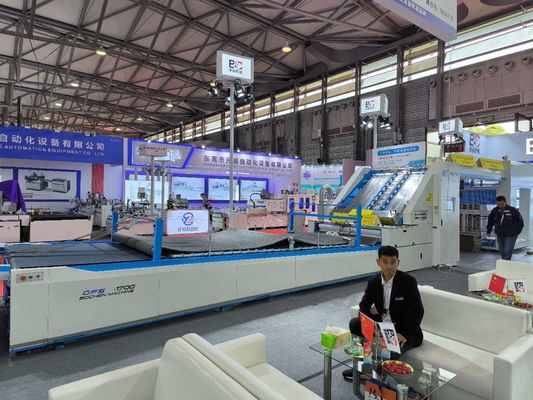 23000pcs/hora Máquina laminadora de flauta de alta velocidad con superposición y alimentación sin prensa