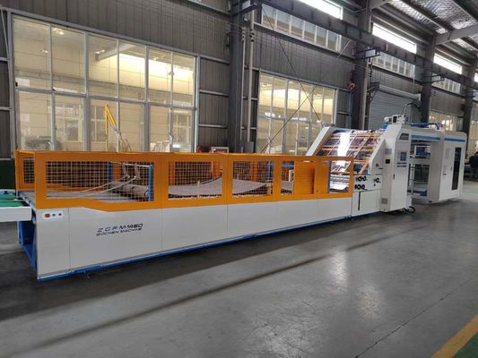 Máquina laminadora de flauta de alta velocidad de 180 m/min para cajas de embalaje y vallas publicitarias