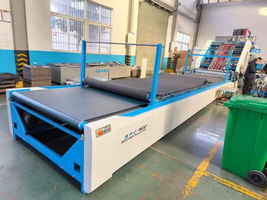 Máquina de laminado de hoja a hoja de alta velocidad de 5 capas con control de servo para laminar papel corrugado en configuraciones de múltiples pliegues