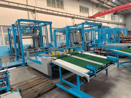 Máquina apiladora automática de volteo y volteo diseñada para mejorar la producción de cartón corrugado automatizando los procesos de conteo, volteo y apilamiento de papel